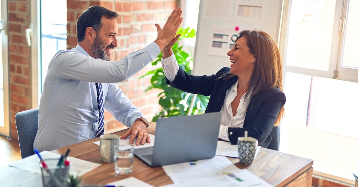 Agence vs freelance : comparatif coût